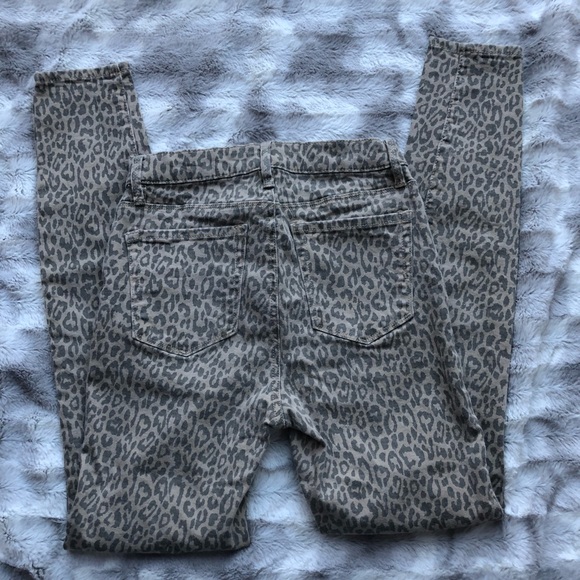 Pacsun High Rise Leopard Animal Print Pants 26 - Picture 3 of 9